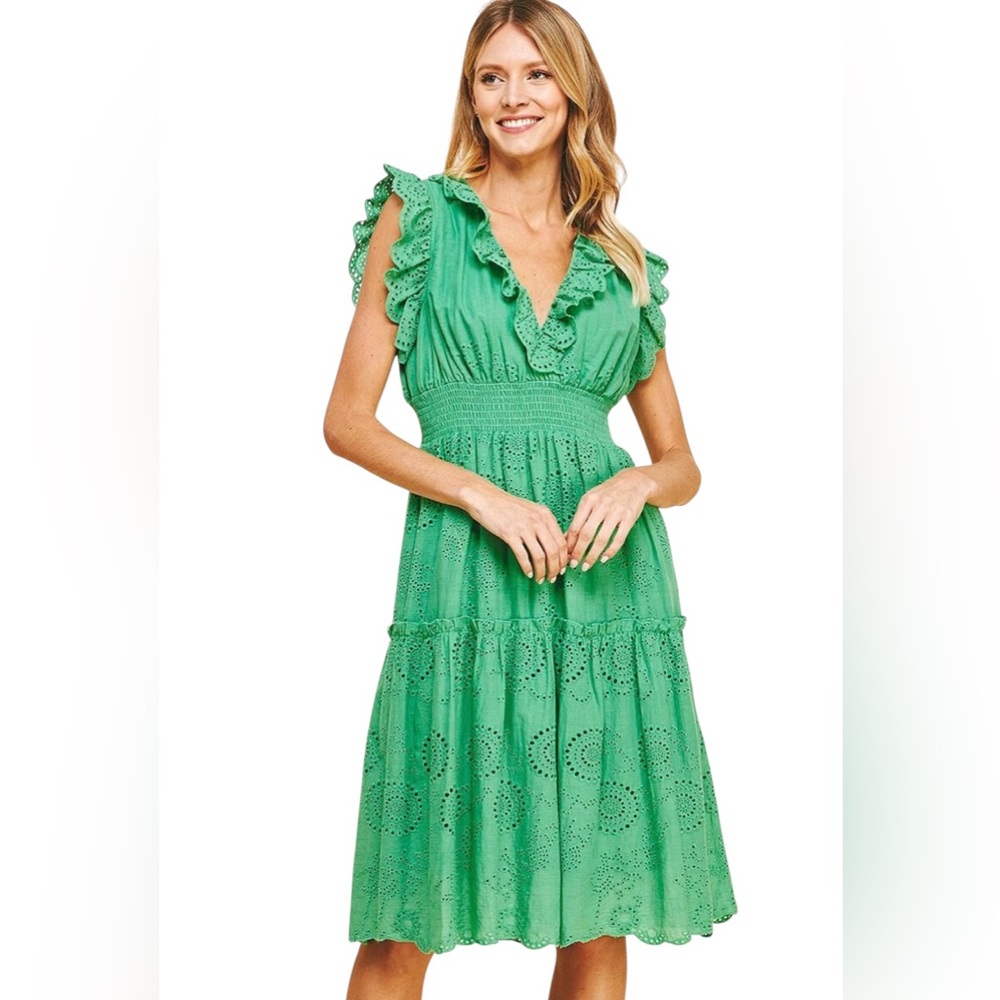 Pinch kelly Green Eyelet Midi tiered Dress flutter sleeve smocked waist small